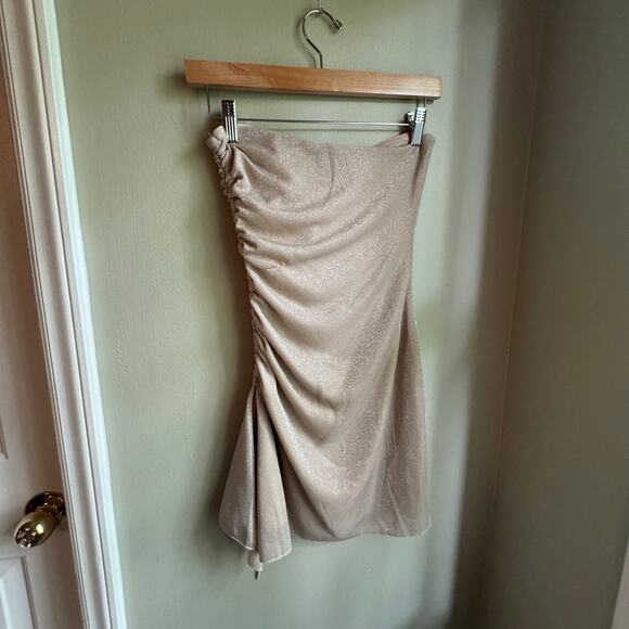 Princess Polly Donelli Metallic Strapless Minidress Champagne Bodycon Ruched NWT - Picture 8 of 9